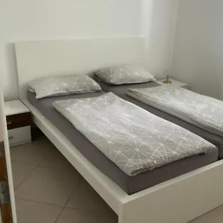 Vila Luca Island Krk / Malinska Extérieur photo