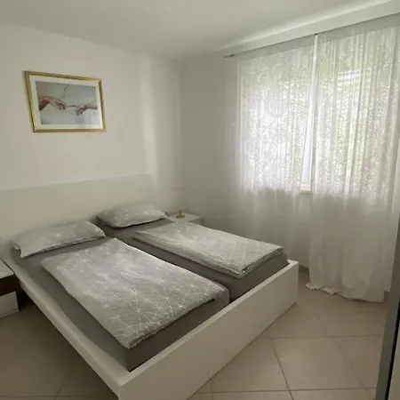 Vila Luca Island Krk / Malinska Extérieur photo